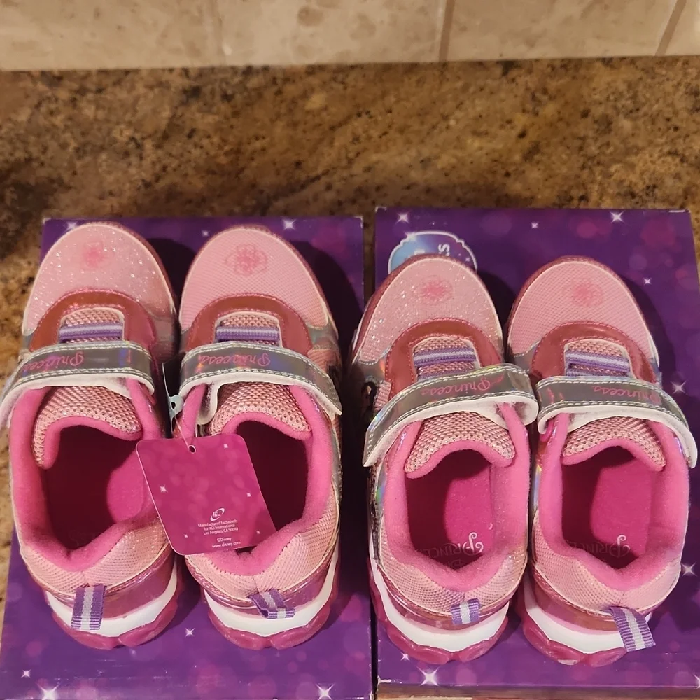 DISNEY PRINCESS LIGHT-UP Sneakers.  NEW In Box! Tiana Arial Cinderella & Jasmine